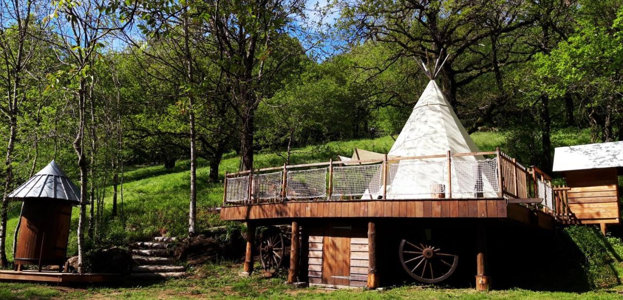فندق Le Tipi A Marie, Deconnectez- Vous !!! Cambounes المظهر الخارجي الصورة